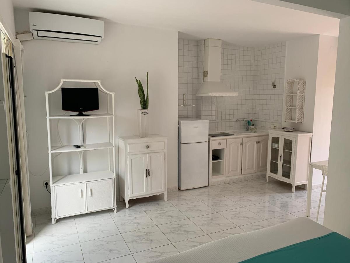 Estudio Espujols Apartment Es Pujols Exterior photo